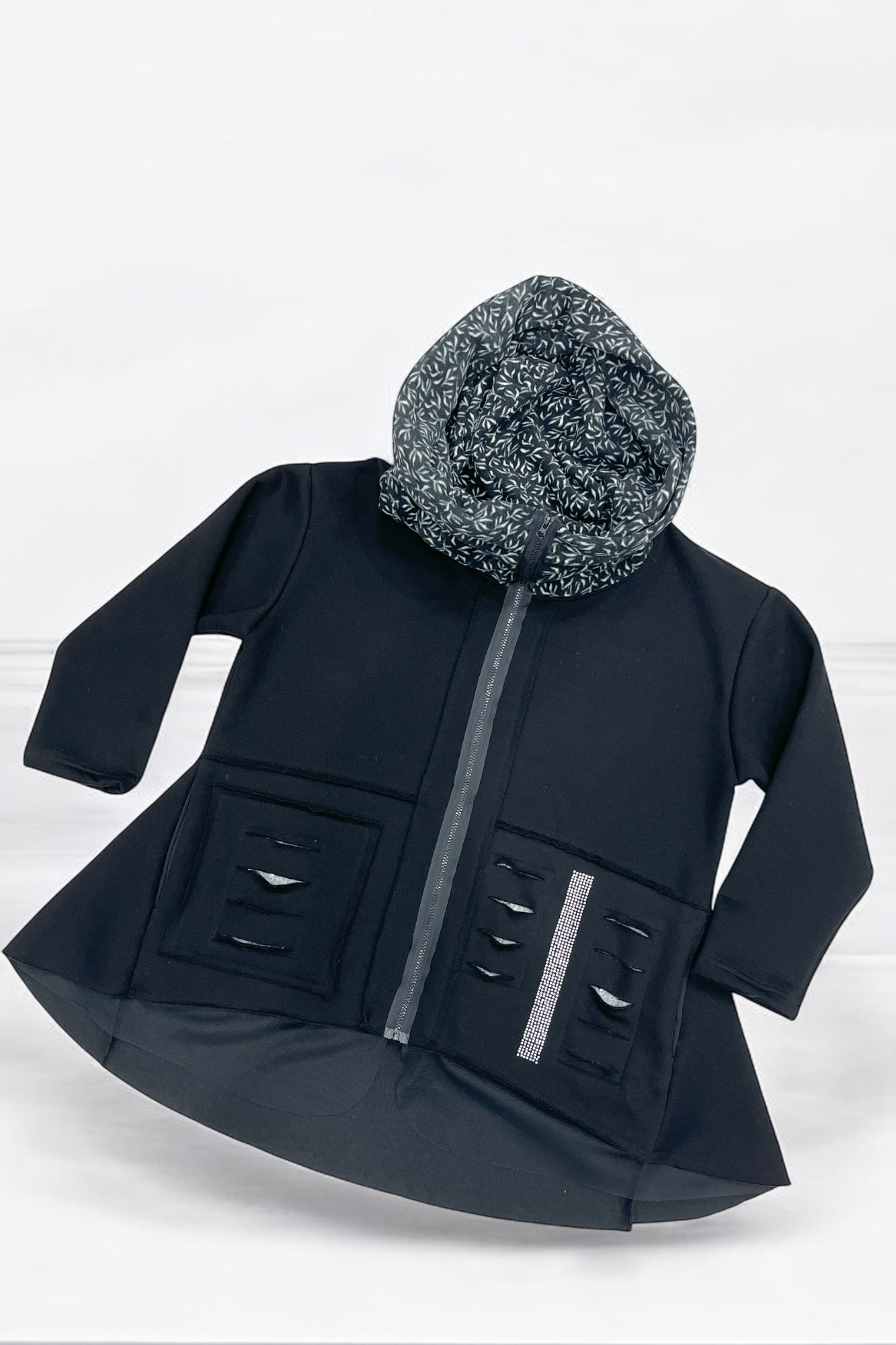 Jacke mit Applikationen 5499