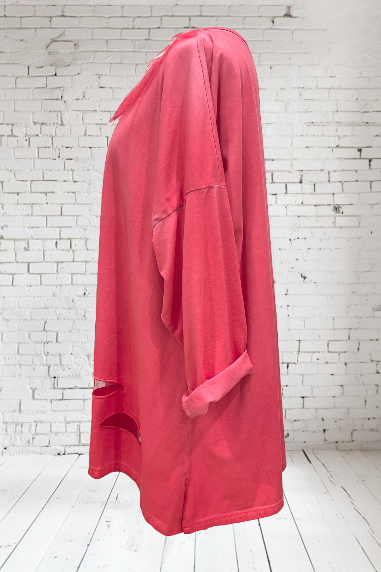 Tunic with cut-outs 7588