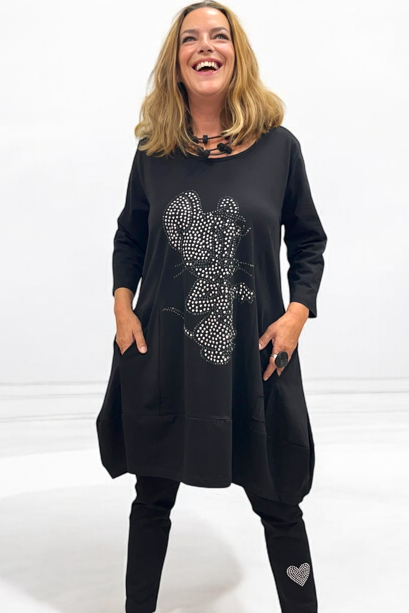 Tunic with rhinestones 842