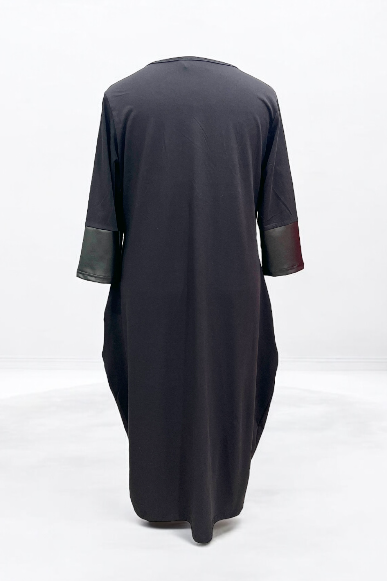 Dress with faux leather 9324