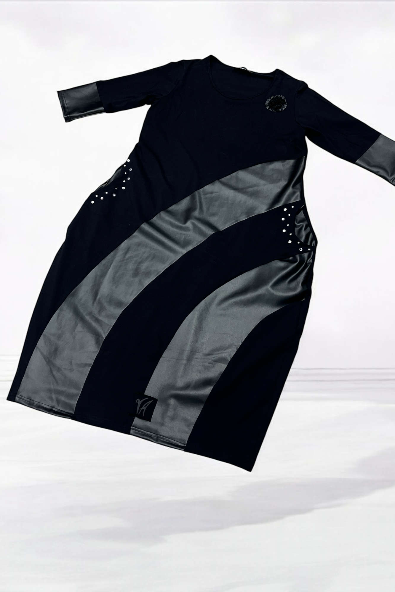 Dress with faux leather 9324