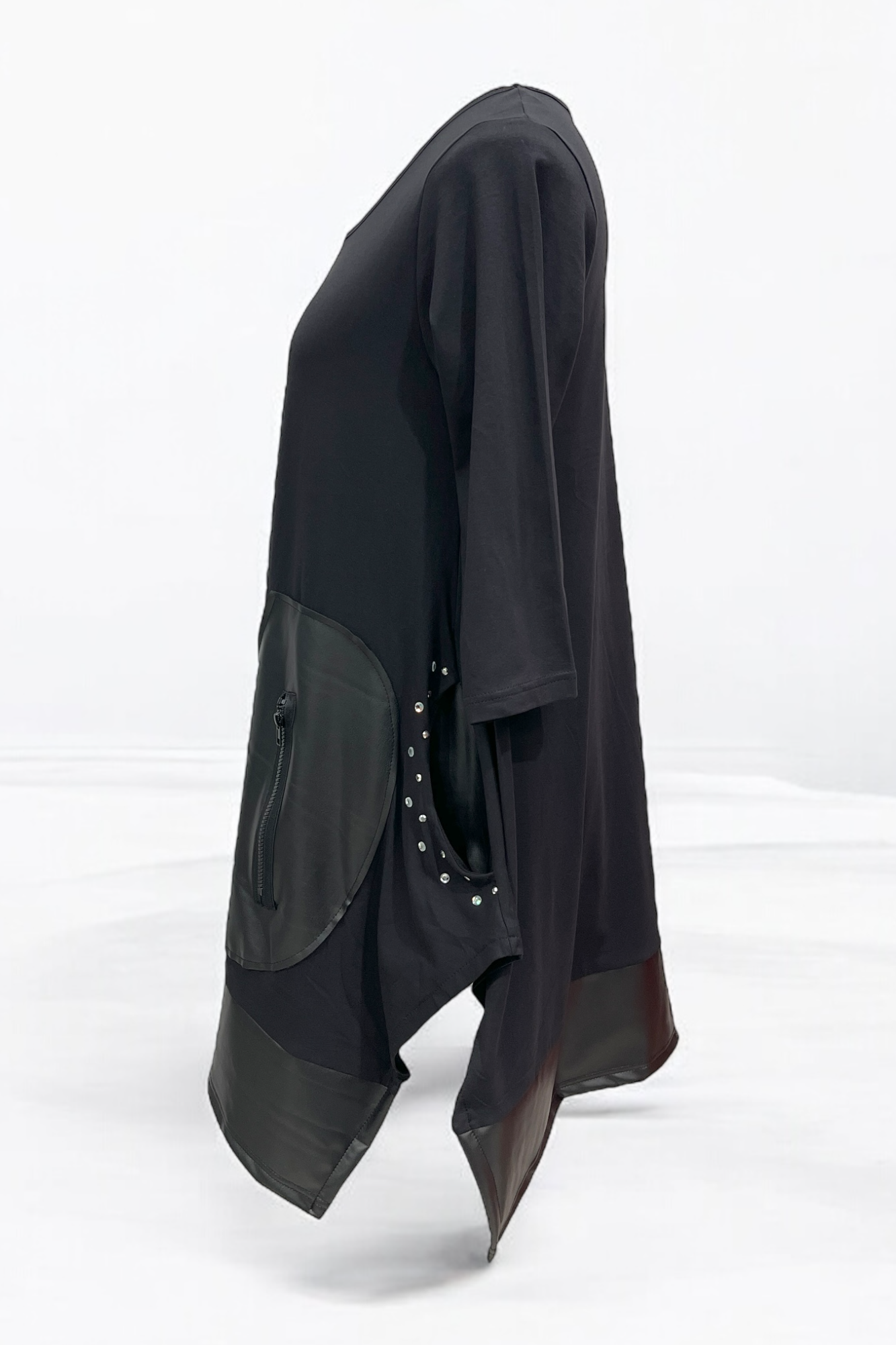 Tunic with patches 7470
