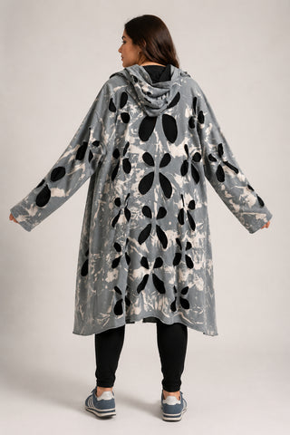 Cardigan aus schwarzem Ausbrenner-Stoff mit Cut-outs, schwarzem Mesh und Kapuze