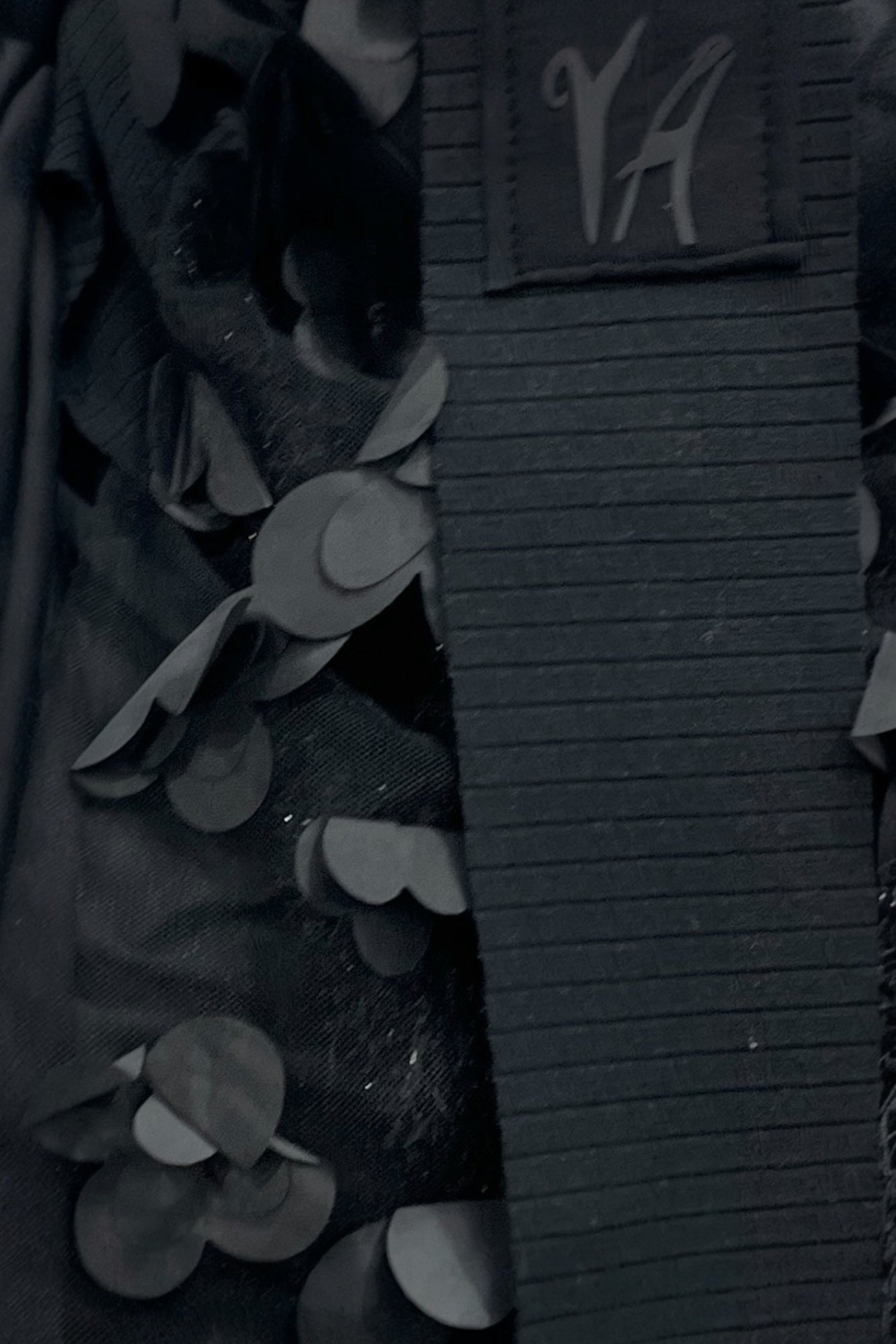 Dreieckschal mit Blütenstoff