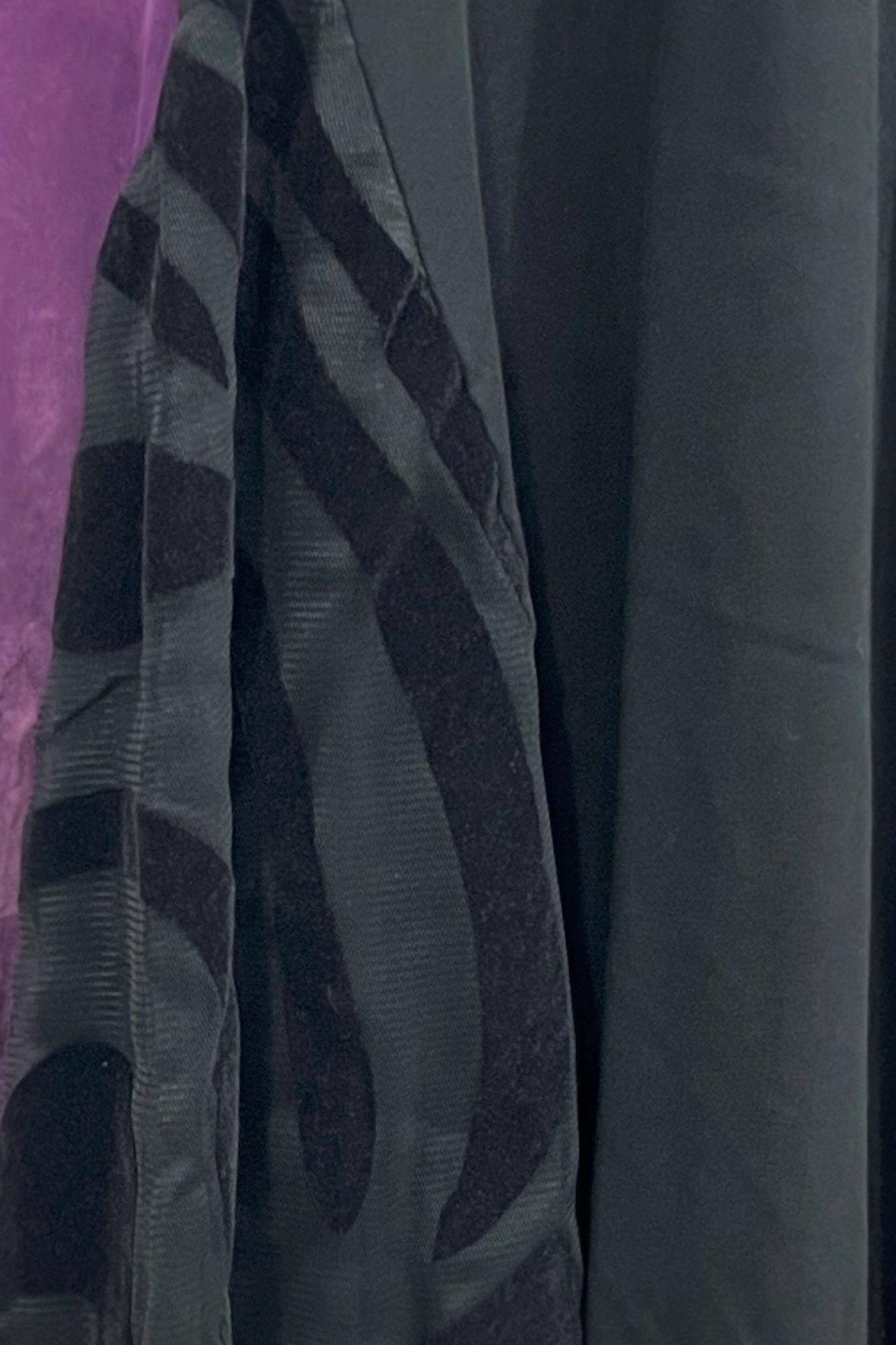 Kleid mit Velours-Einsätzen