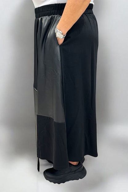 Rock im Material-Mix