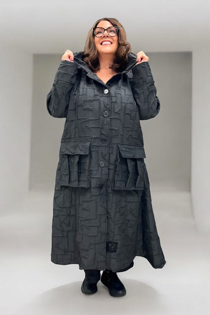 Coat in jacquard design