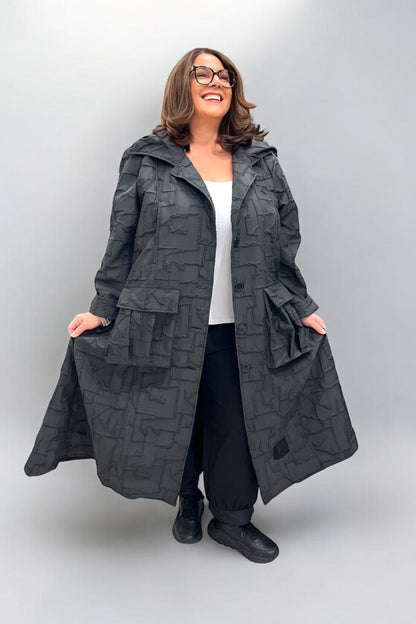 Coat in jacquard design
