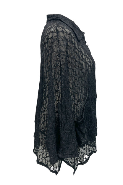 Kurze Jacke in Spitze