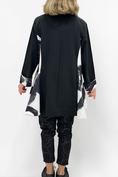 Jacket in a fabric mix