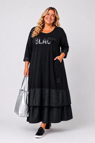 Kleid Linda im Materialmix mit Lackapplikation