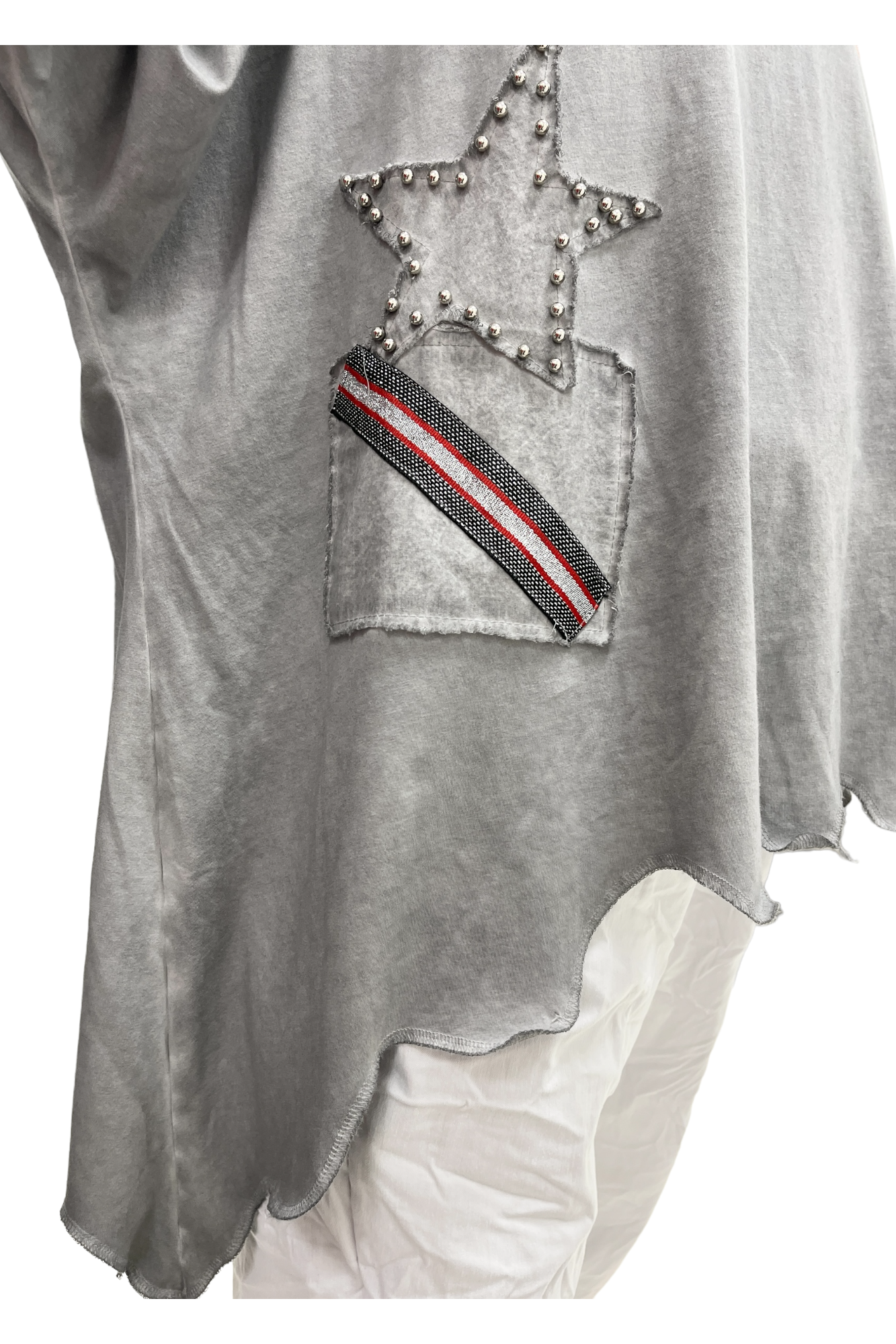 Boxy shirt with appliqué