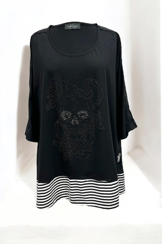 Shirt with Skull