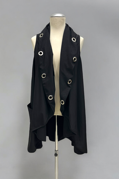 Vest with appliqué 7128