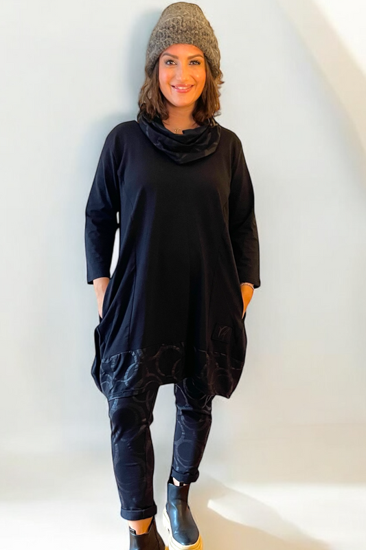 Tunic with Turtleneck 842