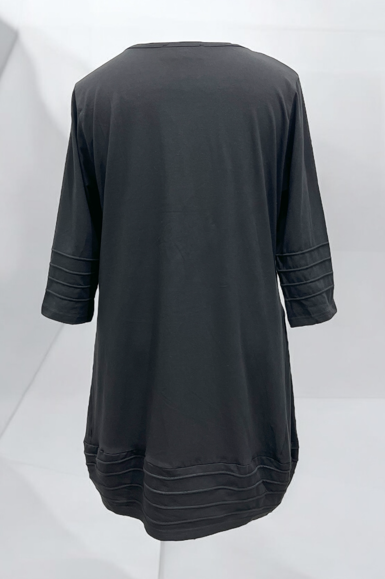 Tunic with removable turtleneck 842