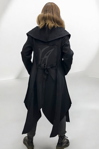 Coat with appliqués 5339