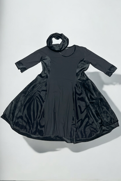 Ballonkleid mit Velvet 887