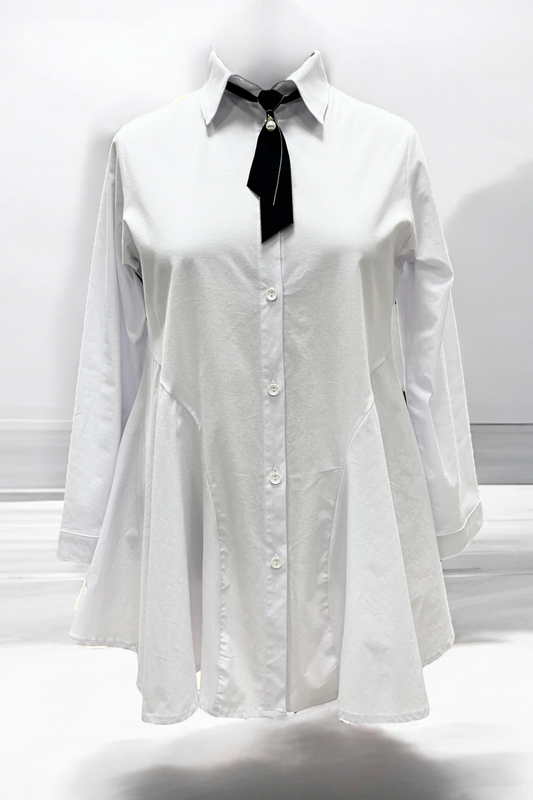 Bluse mit Krawatte 124