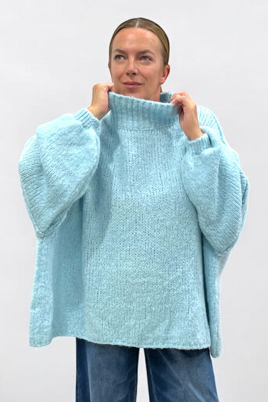 Knitted sweater 2202