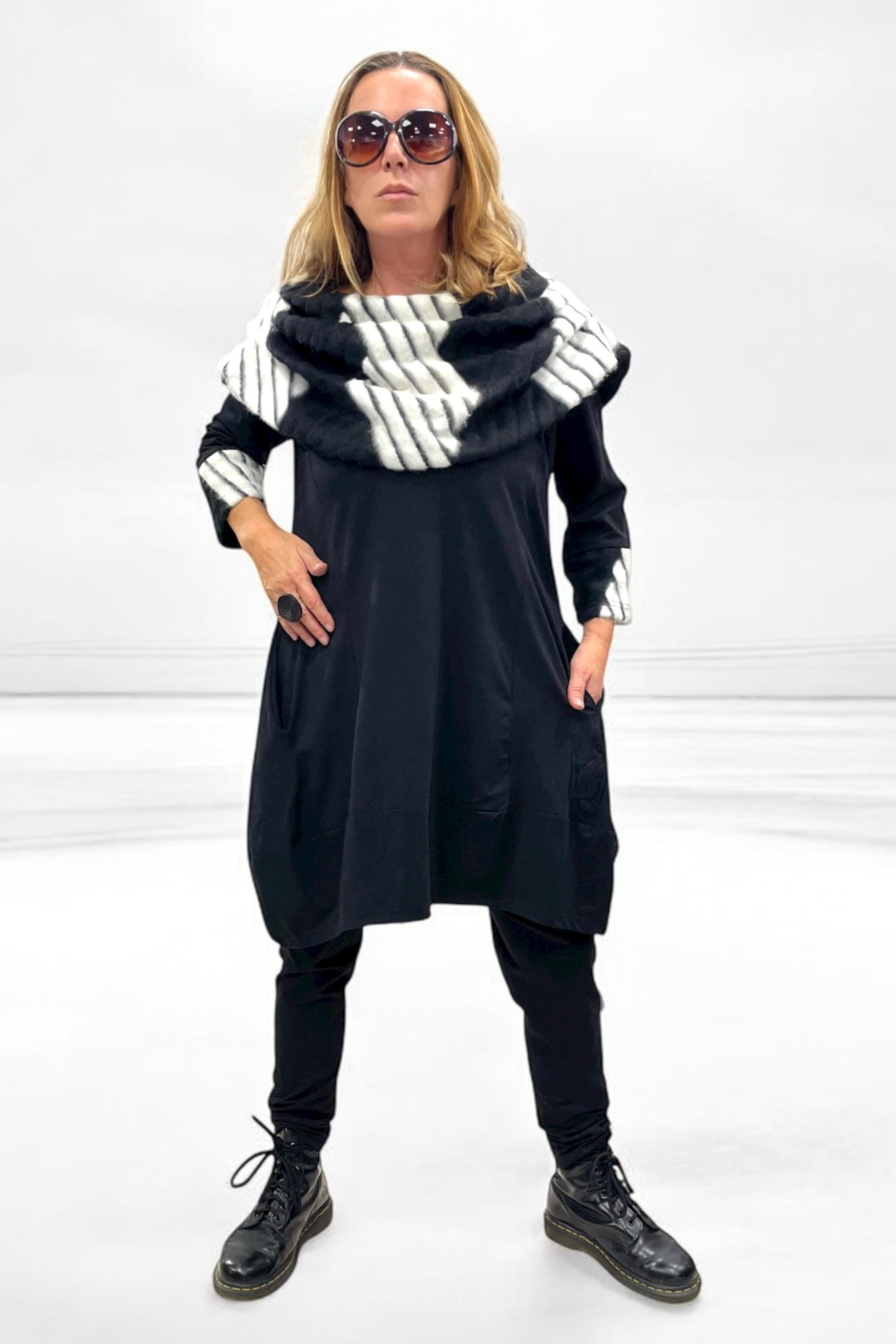 Tunic with Carmen collar 7518