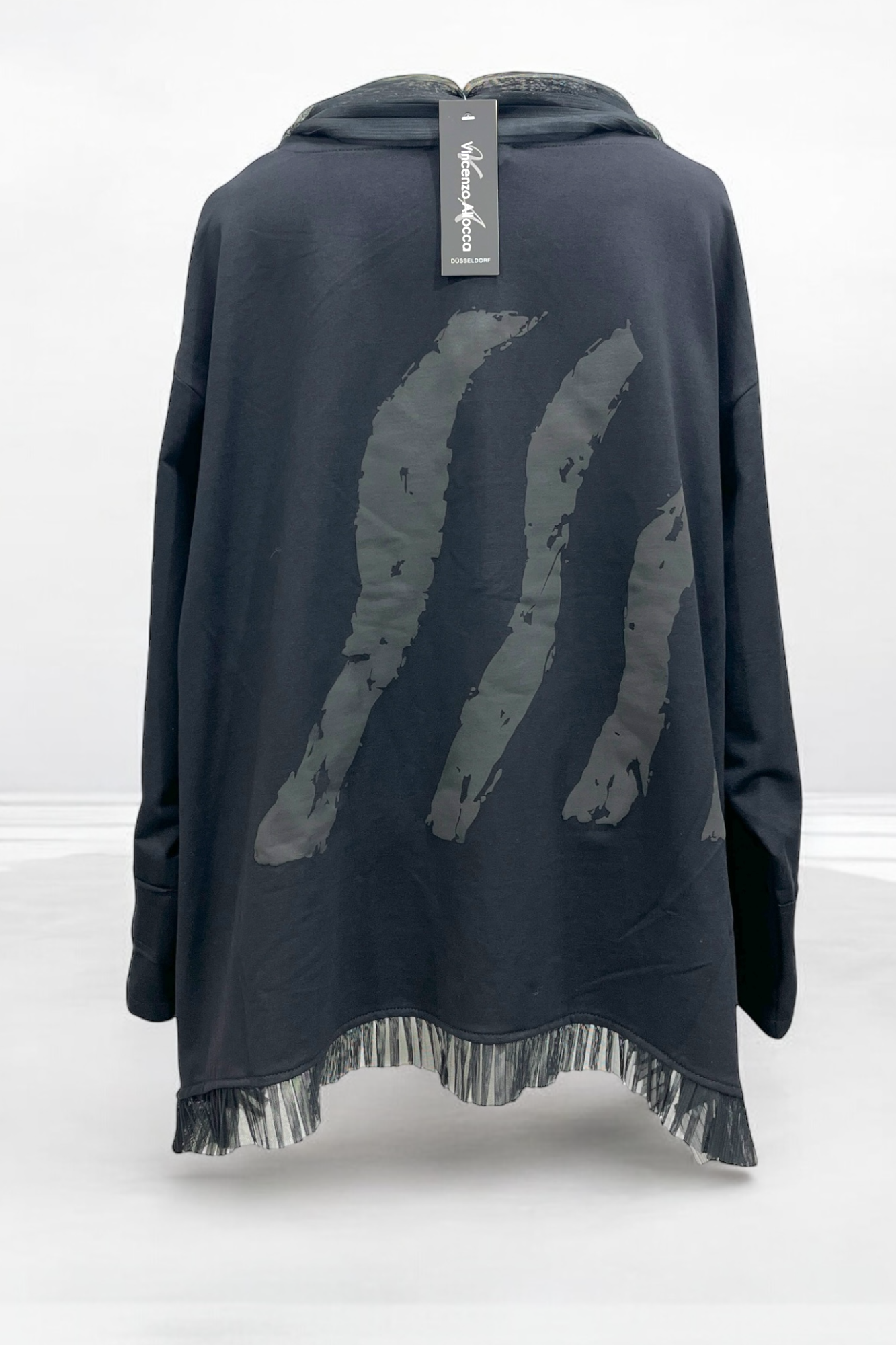 Jacke mit Patches und Tüll