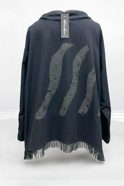 Jacke mit Patches und Tüll