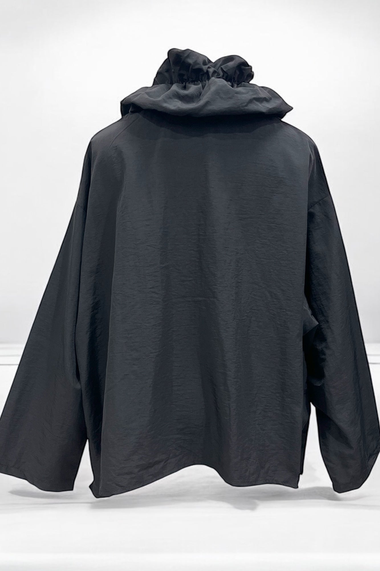 Jacke aus Techno-Stoff