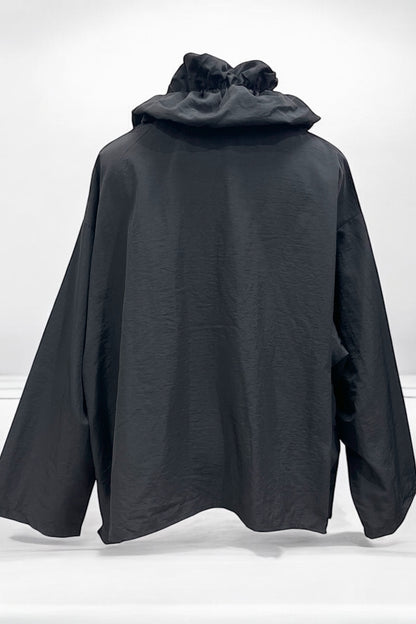 Jacke aus Techno-Stoff