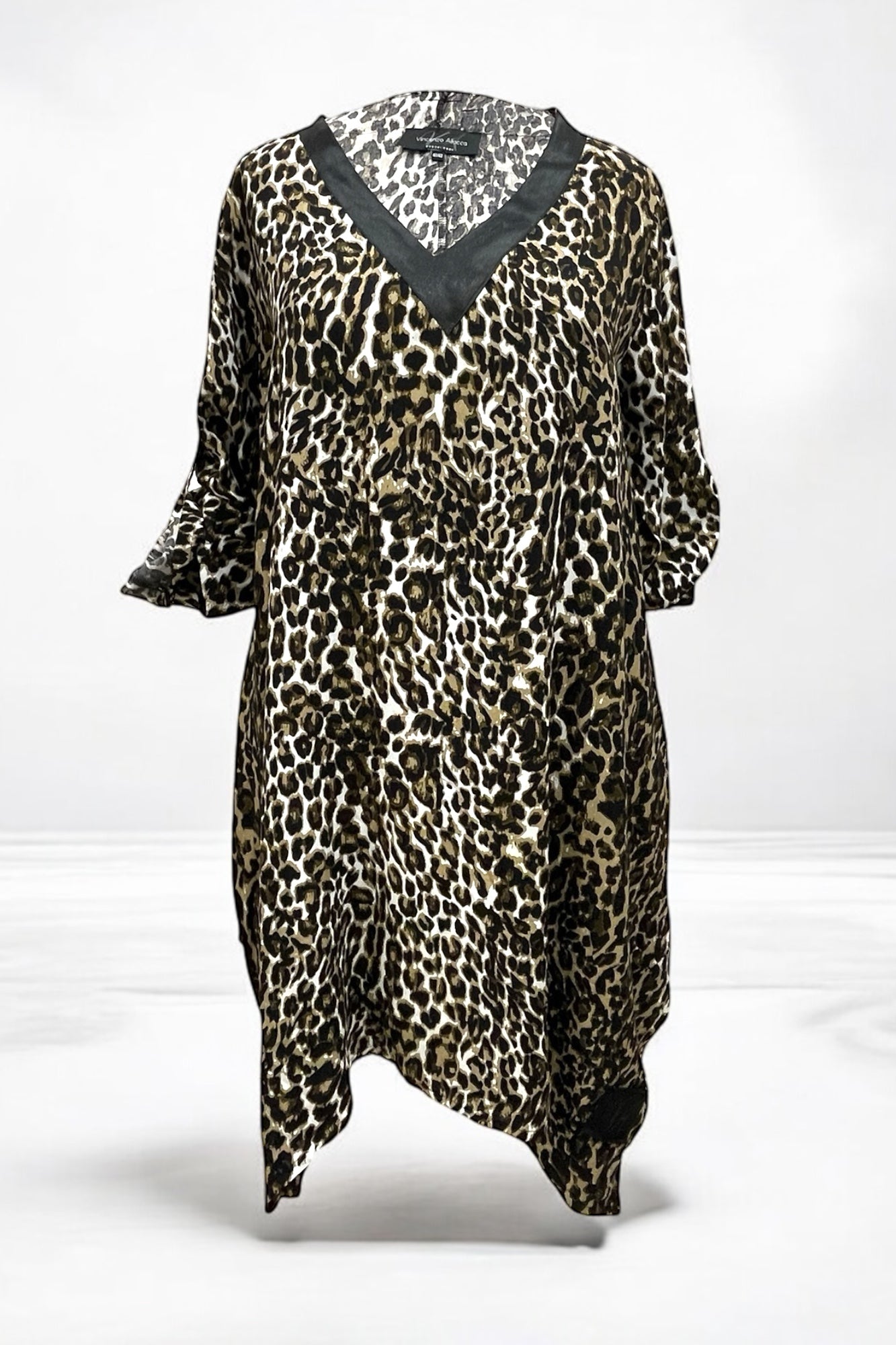 Tunika aus Viskose mit Animalprint