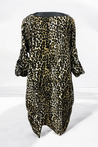 Viscose tunic with animal print