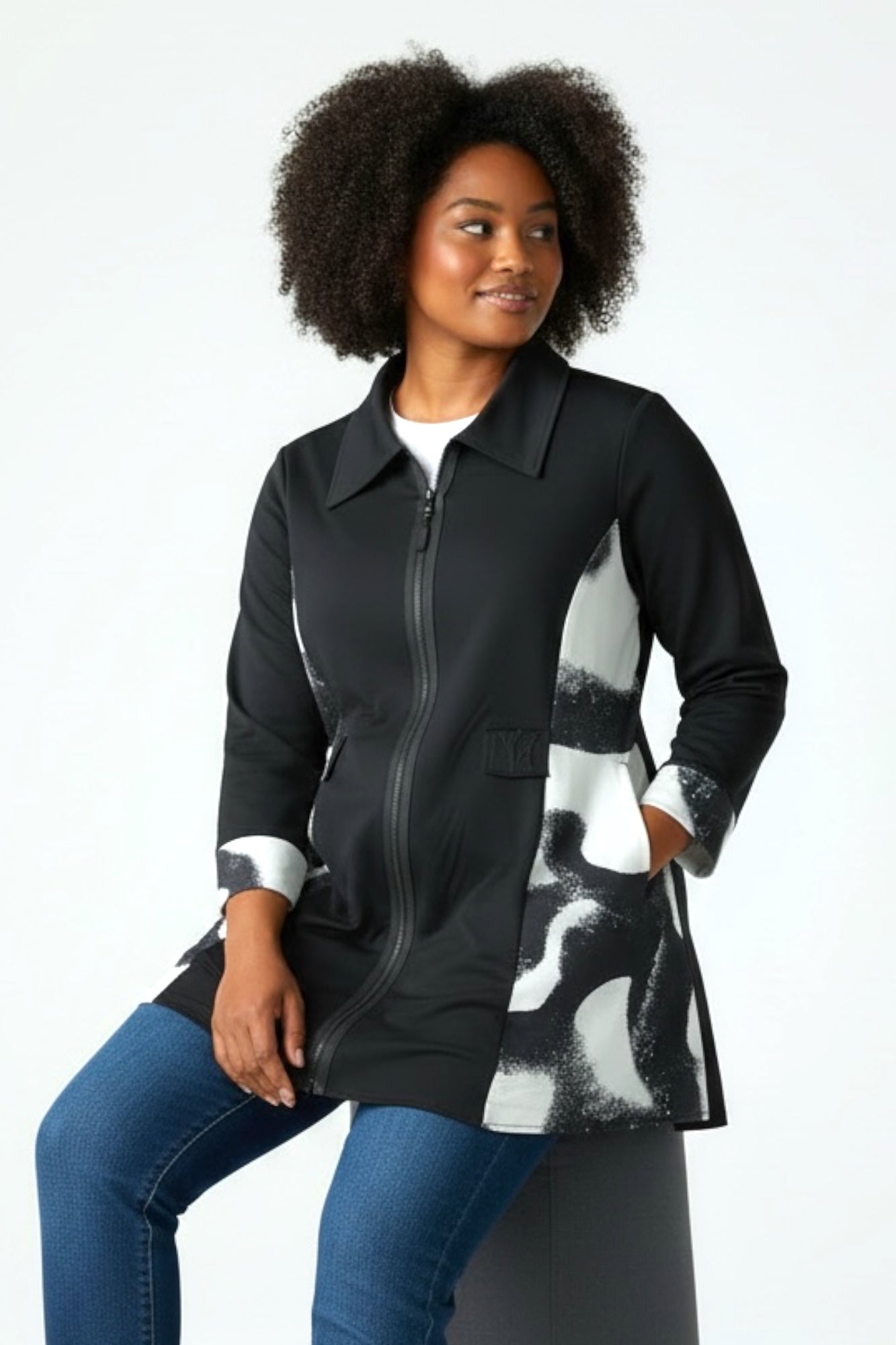 Jacket in a fabric mix