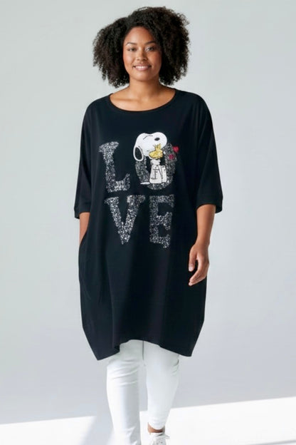 Tunic with appliqué