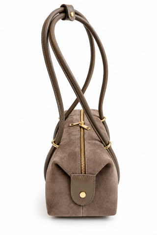 Taupefarbene Handtasche aus echtem Wildleder mit goldfarbenen Details
